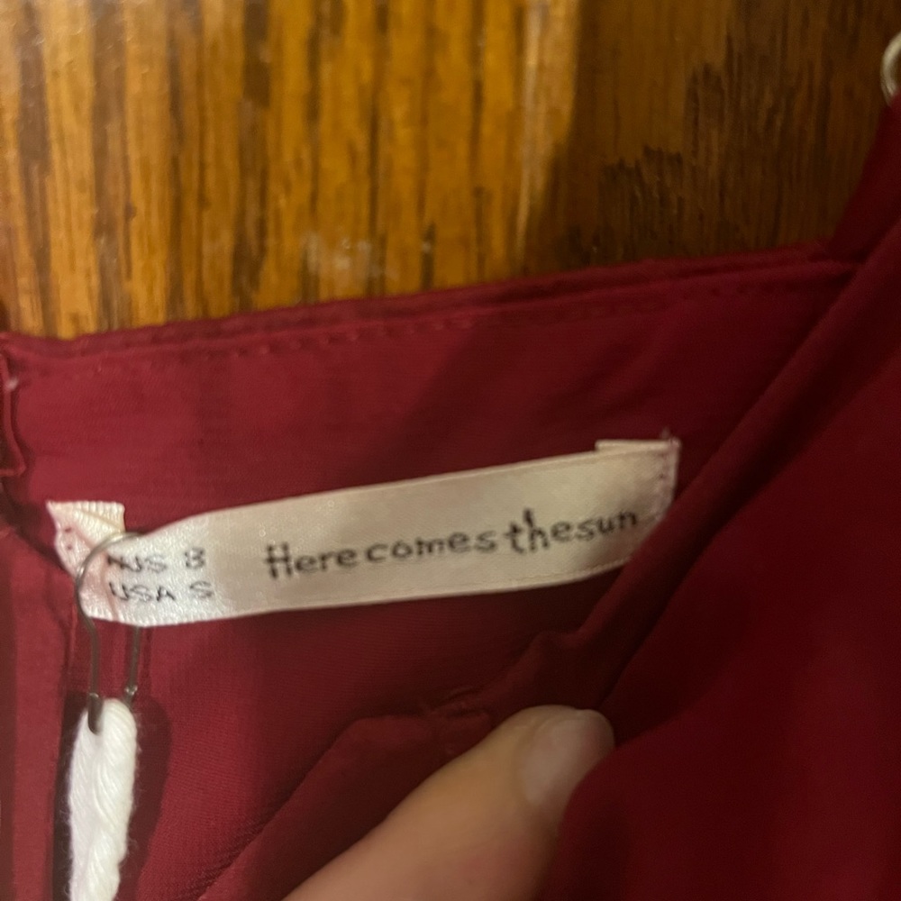 Never worn - Picture 4 of 4